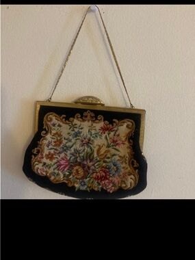 Vintage Floral Tapestry Purse